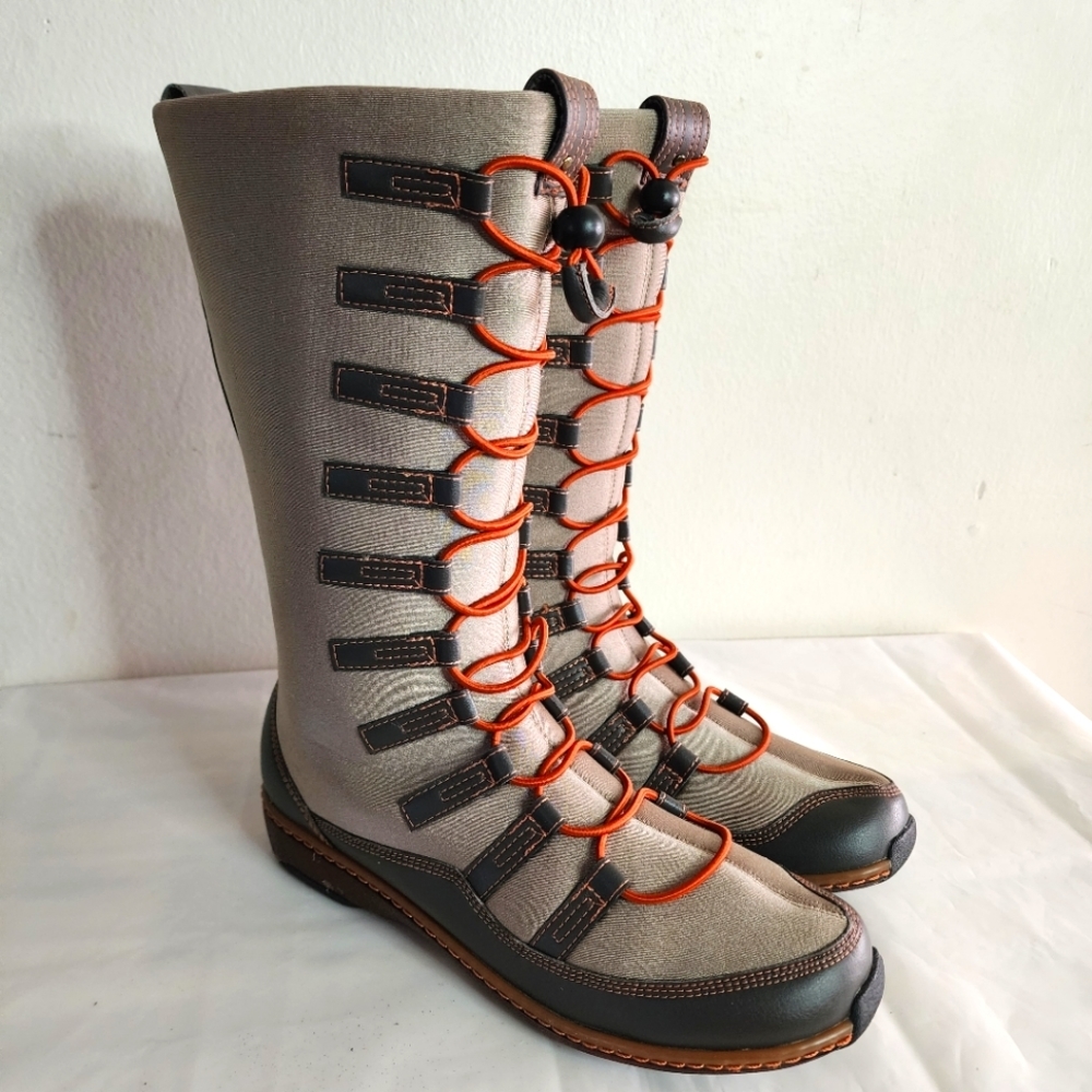 Aetrex Berries Bungee Boot Size 7M